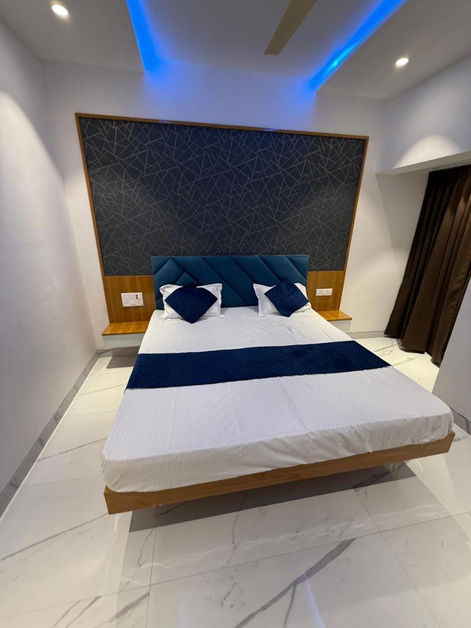 Hotel Madhuban Aurangabad  Luaran gambar