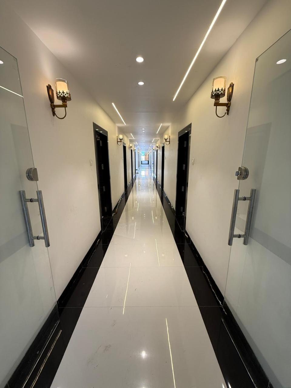 Hotel Madhuban Aurangabad  Luaran gambar