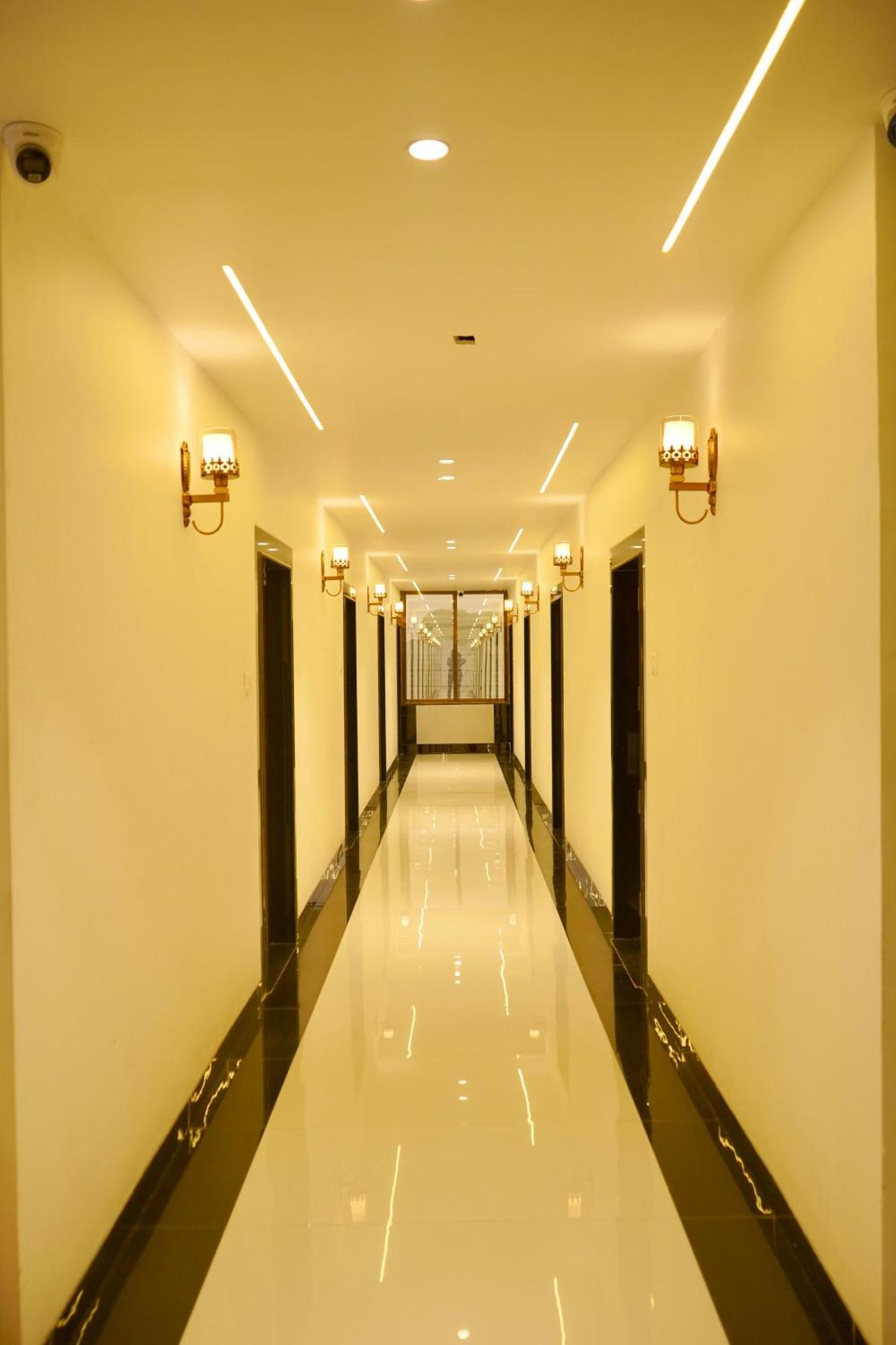 Hotel Madhuban Aurangabad  Luaran gambar